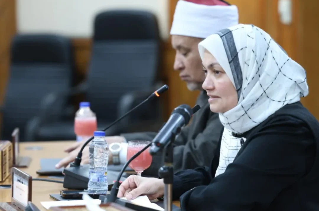 القيم الإنسانية وأثرها في المجتمع